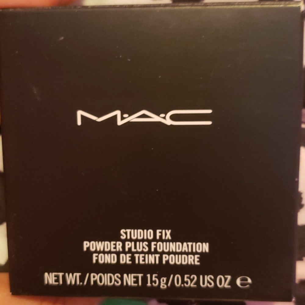 Mac studio powder foundation